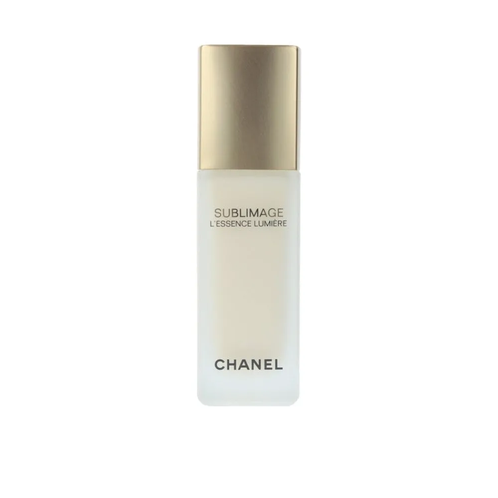 chanel_sumlimage_lessence_0.webp Chanel Sumlimage L'Essence Lumiere Shop