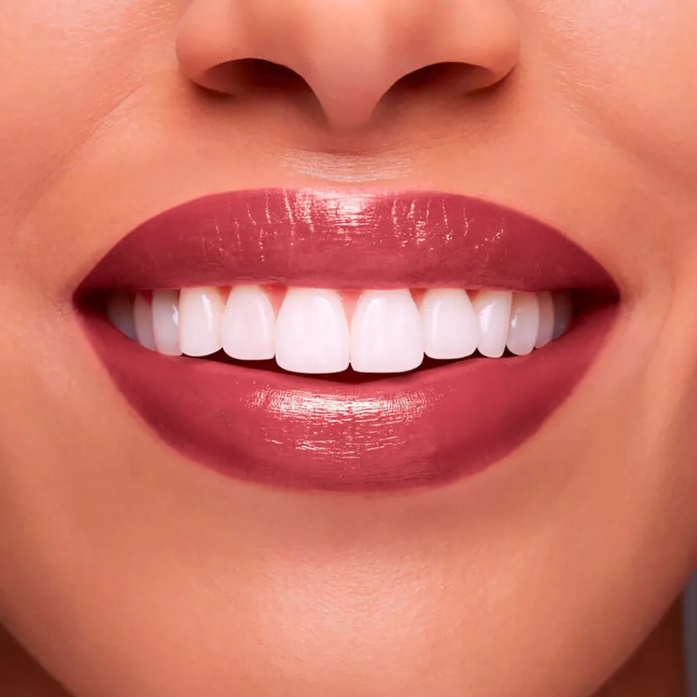 clarins_joli_rouge_brilla_14.webp Clarins Joli Rouge Brillant Hydratation Brillance Discount
