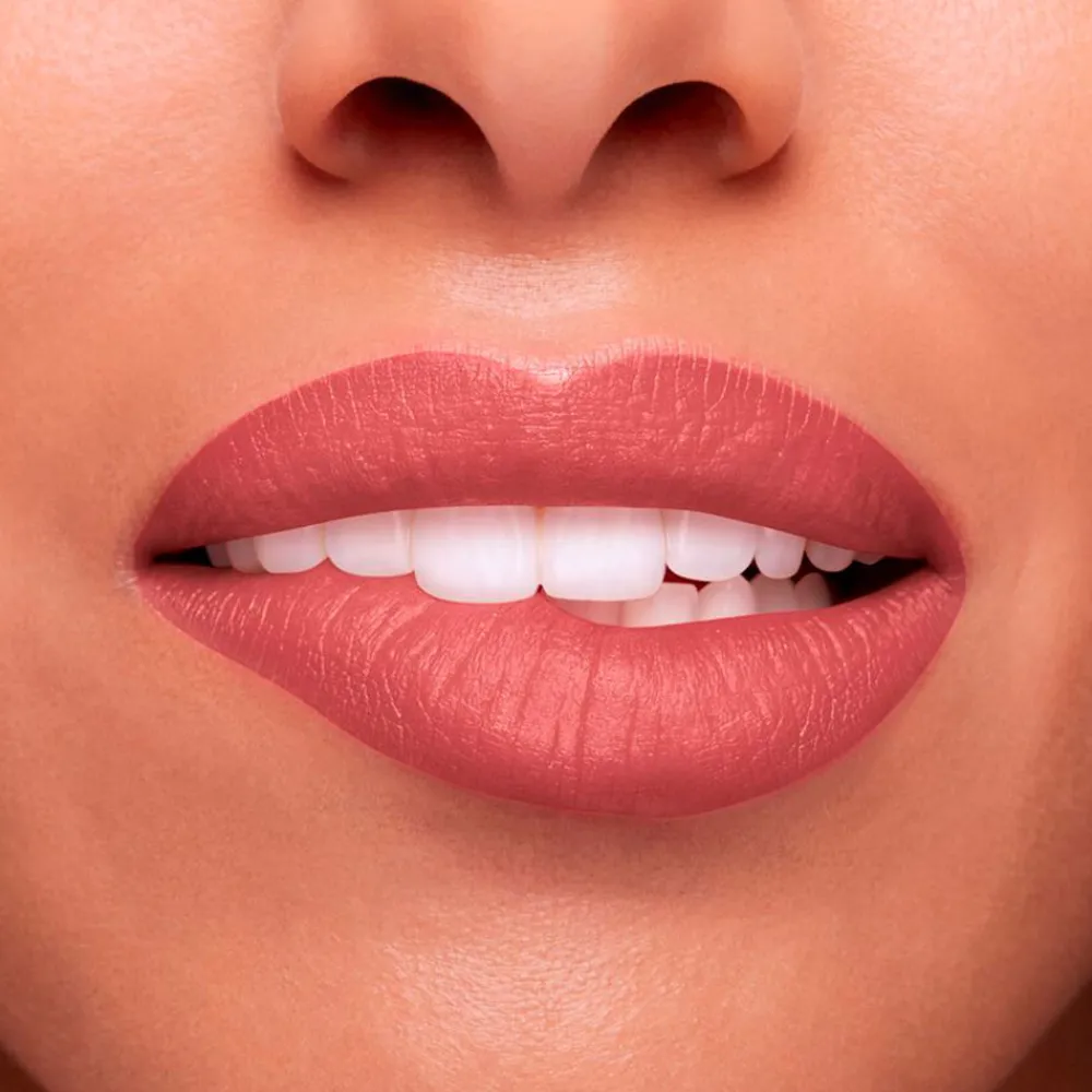 clarins_joli_rouge_brilla_43.webp Clarins Joli Rouge Brillant Hydratation Brillance Discount