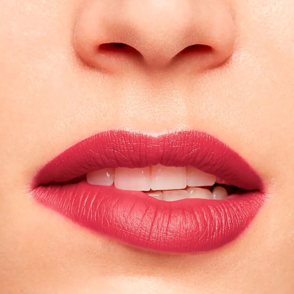 clarins_joli_rouge_brilla_49.webp Clarins Joli Rouge Brillant Hydratation Brillance Discount