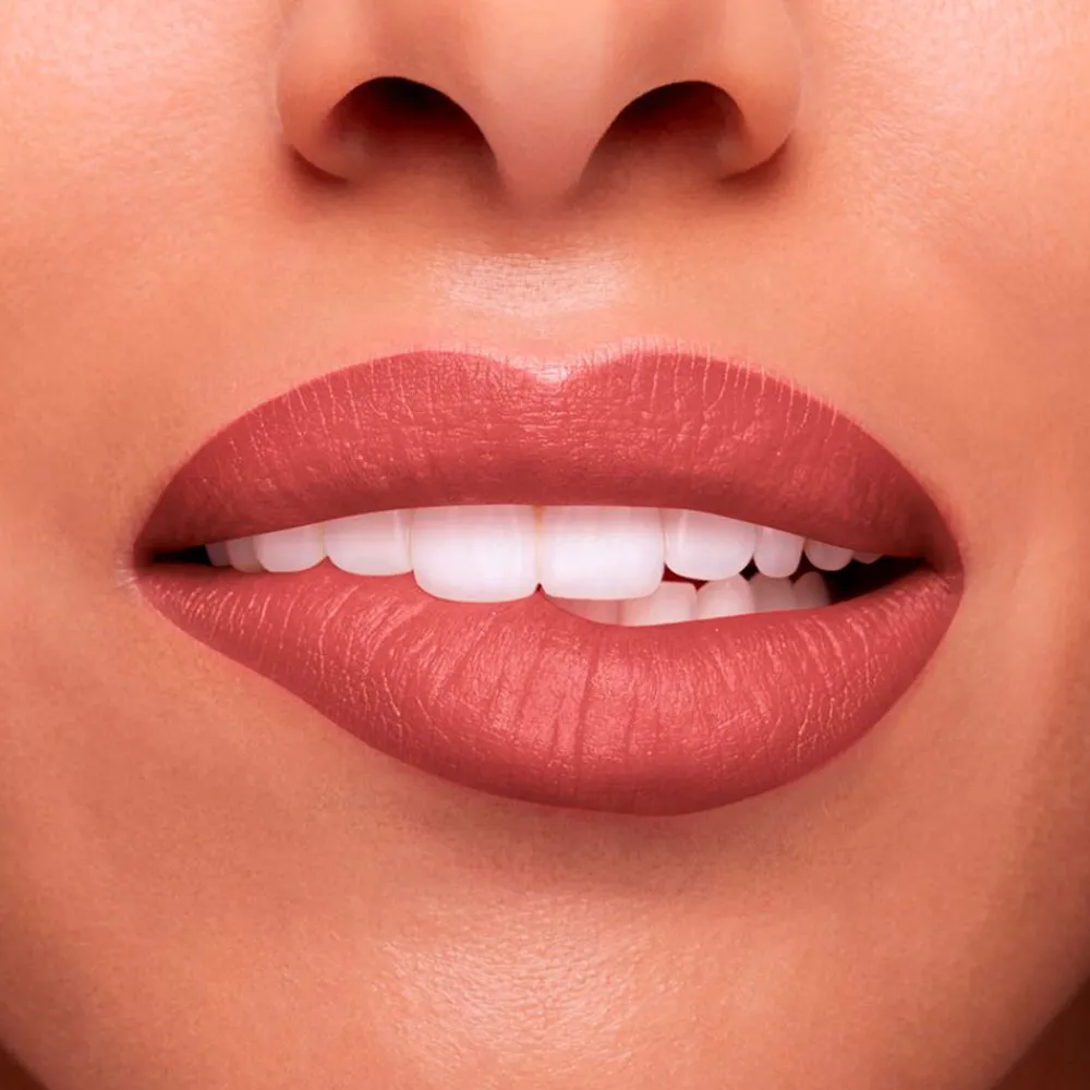 clarins_joli_rouge_brilla_64.webp Clarins Joli Rouge Brillant Hydratation Brillance Discount