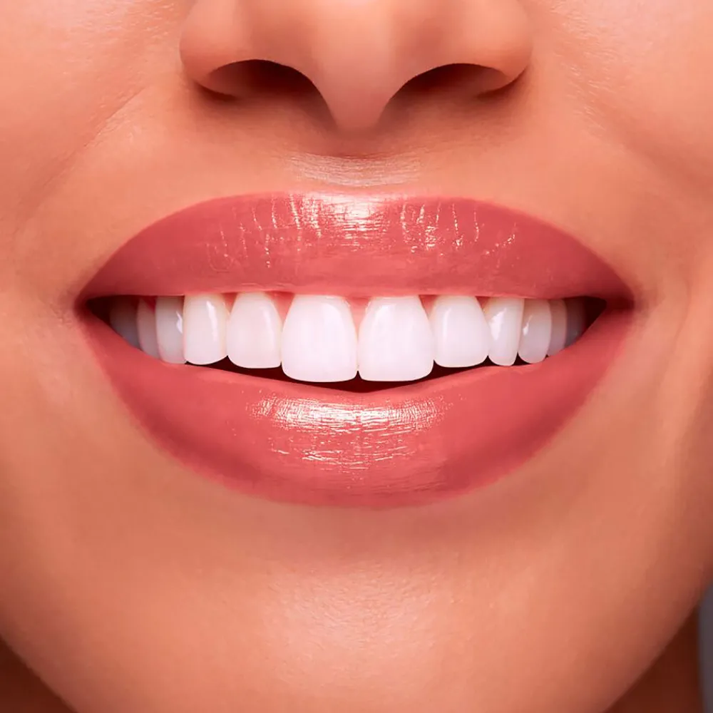 clarins_joli_rouge_brilla_8.webp Clarins Joli Rouge Brillant Hydratation Brillance Discount