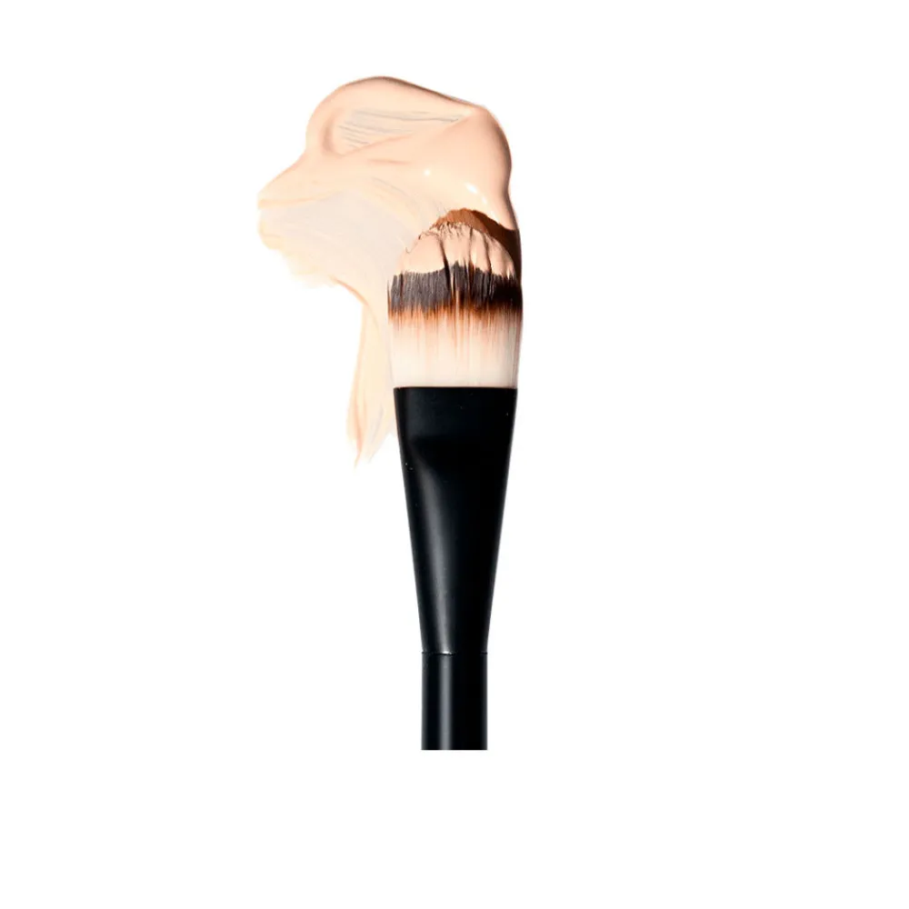 nyx_professional_make_up__1-11.webp Nyx Professional Make Up Pro Flat Foundation Brush Shop