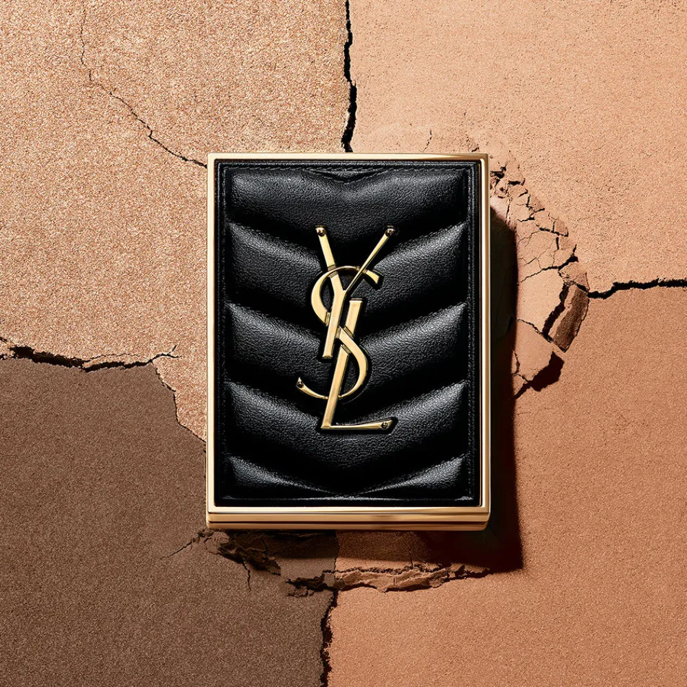 yves_saint_laurent_coutur_1-1.webp Yves Saint Laurent Couture Mini Clutch New